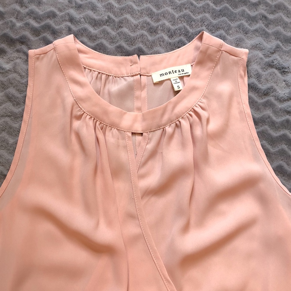 Monteau flowy light pink dressy tank Small